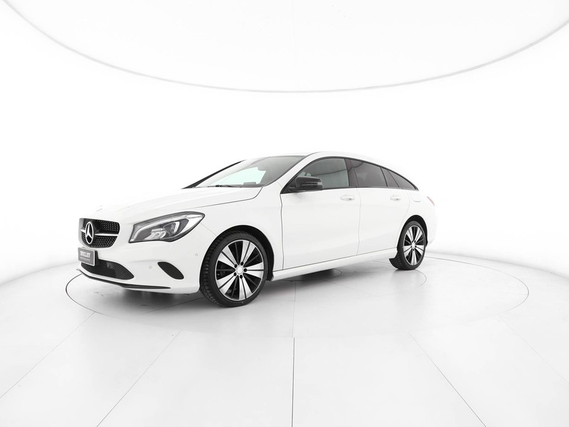Mercedes CLA Shooting Brake  200 d sport auto fl diesel bianco