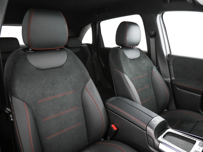 Mercedes Classe B 180 premium amg line auto benzina grigio