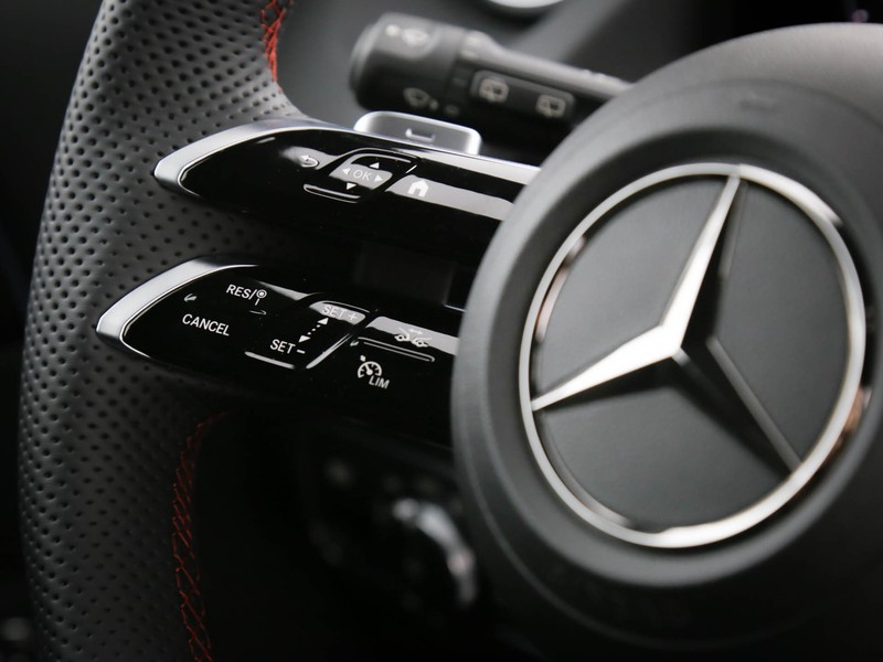 Mercedes Classe B 180 premium amg line auto benzina grigio