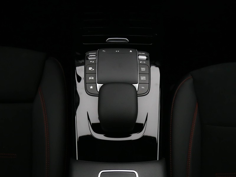 Mercedes CLA Shooting Brake  200 d premium auto diesel nero