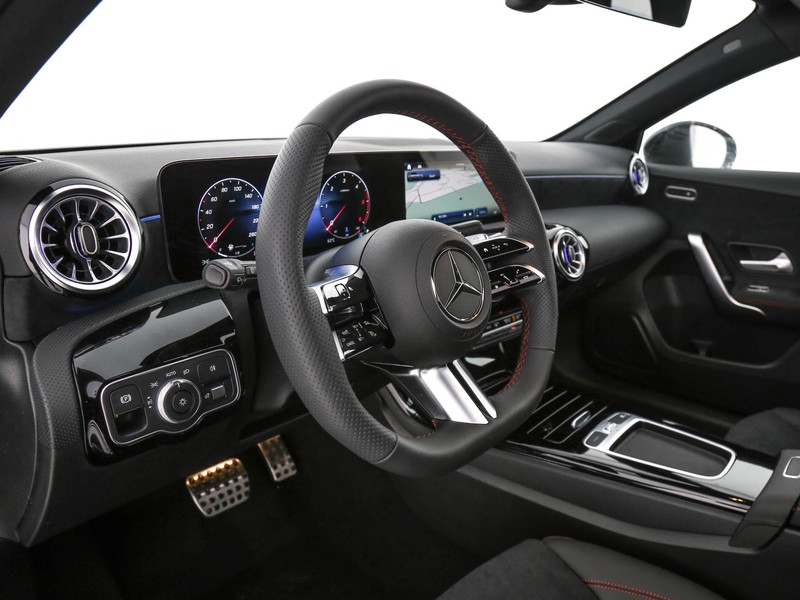 Mercedes Classe A 180 d advanced plus amg line auto diesel nero
