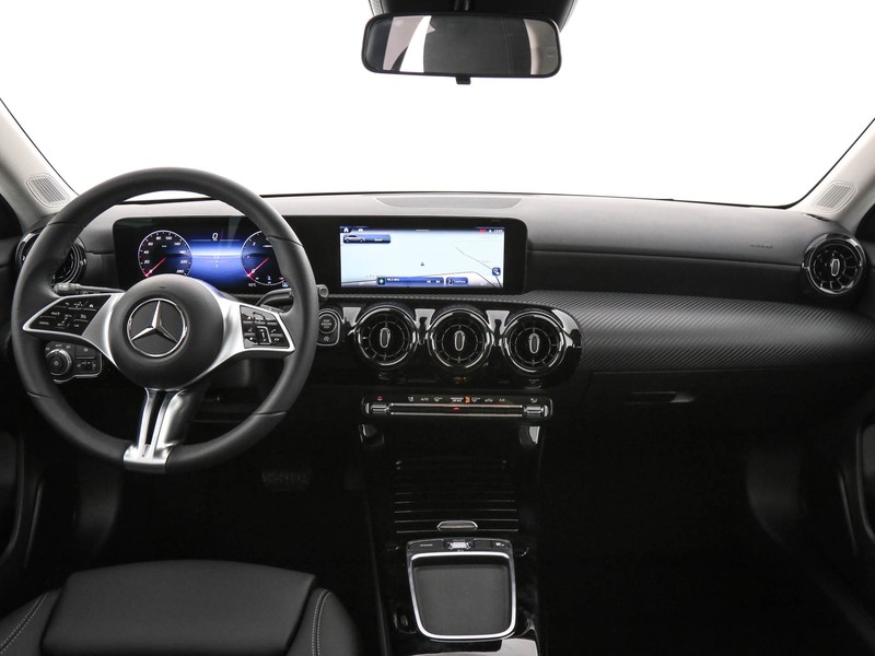 Mercedes Classe A 180 d executive auto diesel nero