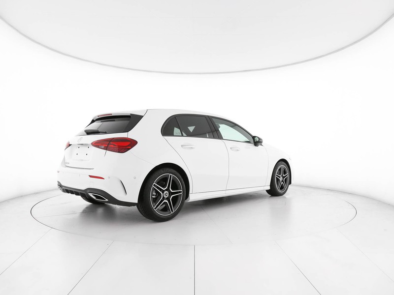 Mercedes Classe A 180 d amg line advanced plus auto diesel bianco