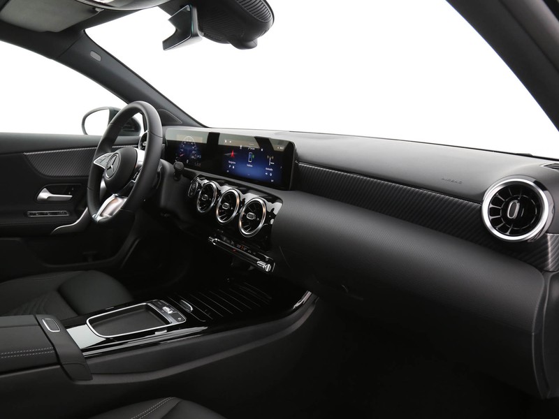 Mercedes Classe A 180 d progressive advanced auto diesel nero