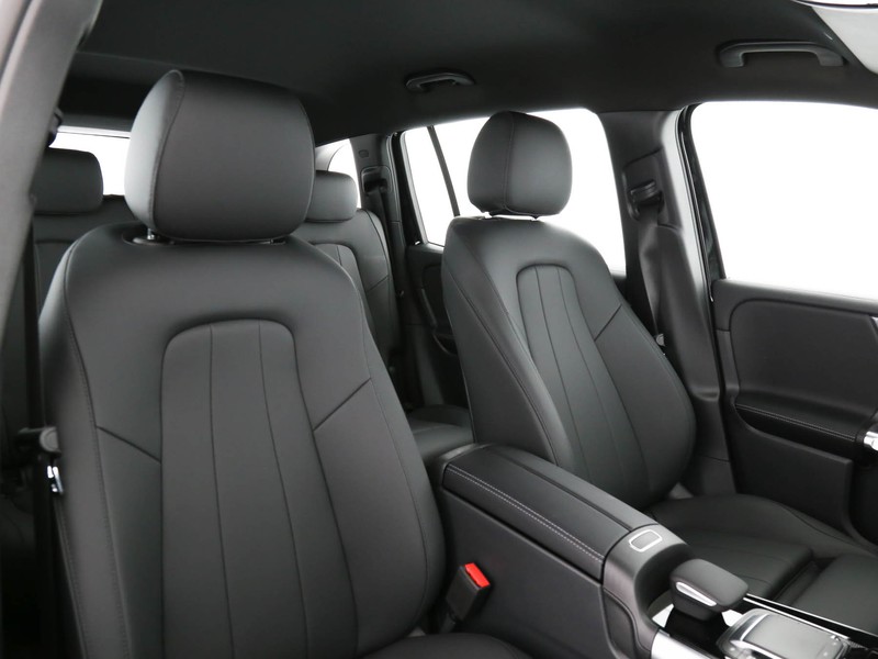 Mercedes GLB 180 sport plus auto