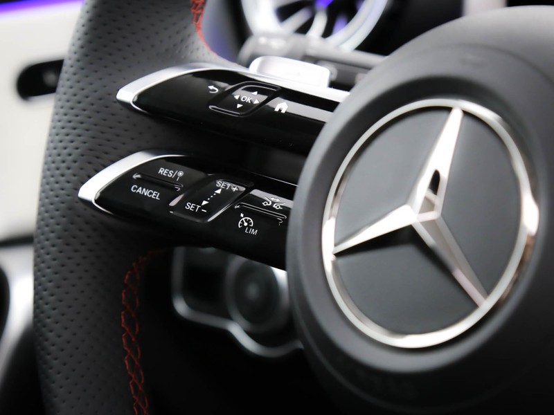 Mercedes CLA Shooting Brake  200 d amg line premium auto