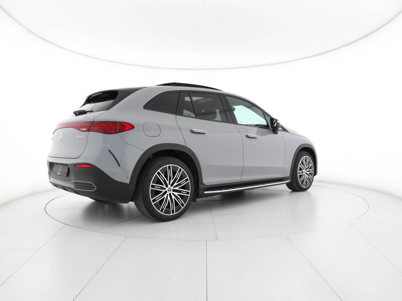 Mercedes EQE suv 350 amg line premium 4matic elettrica grigio