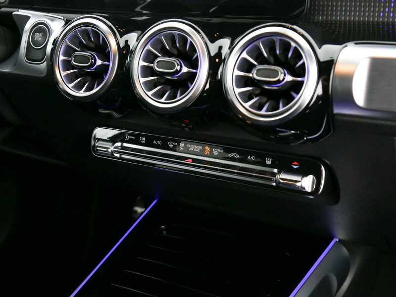 Mercedes EQB 250 premium