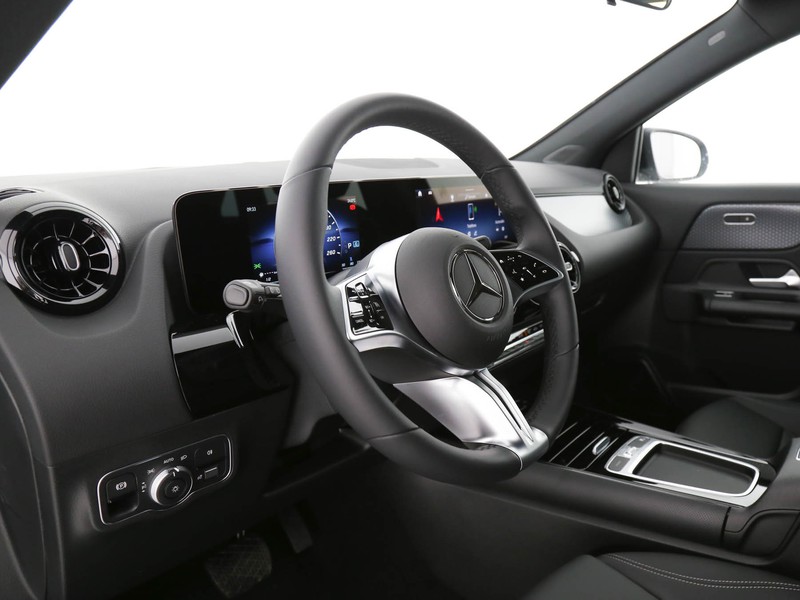 Mercedes GLA 180 d executive auto diesel nero