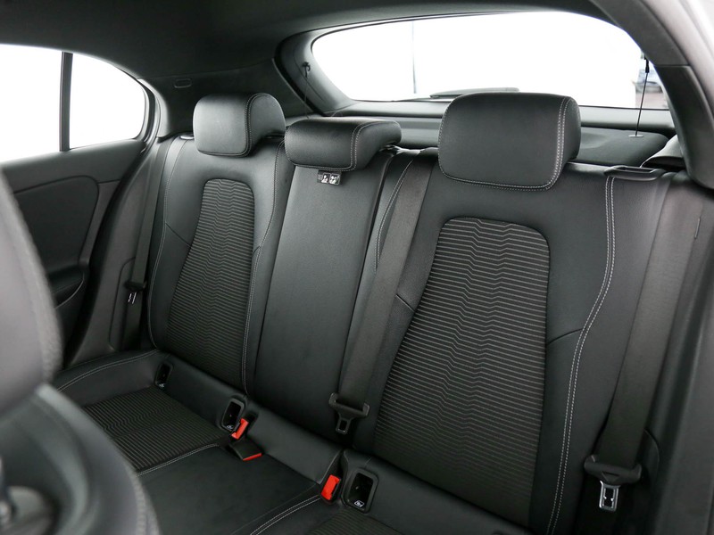 Mercedes Classe A 180 d sport auto diesel grigio