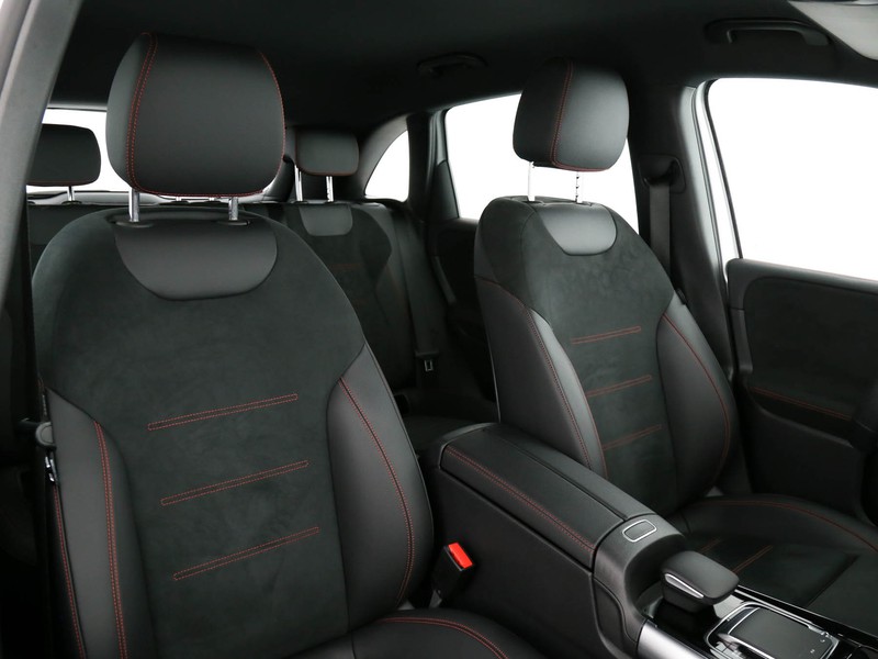 Mercedes Classe B 180 d premium auto diesel argento