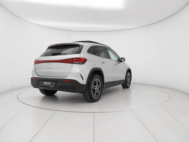 Mercedes EQA 250 premium plus elettrica argento