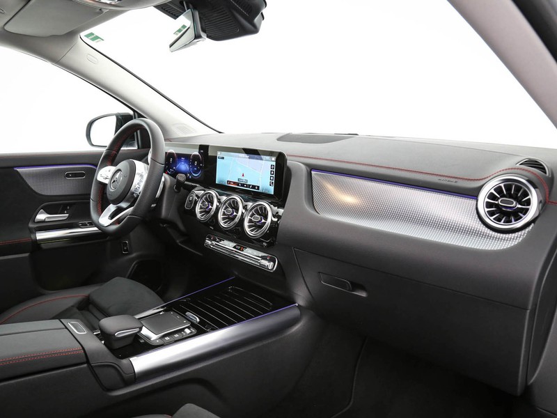 Mercedes EQA 250 premium plus elettrica argento