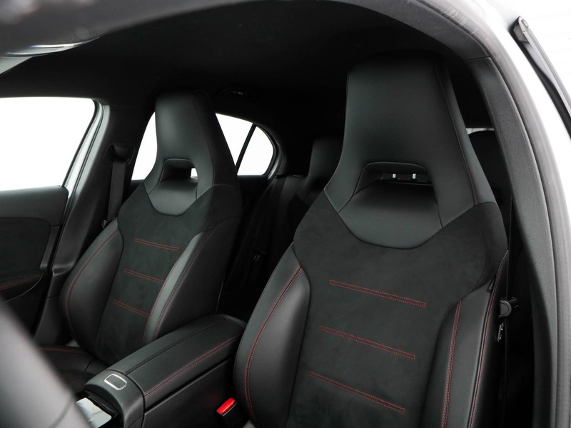 Mercedes Classe A 180 d premium auto diesel argento