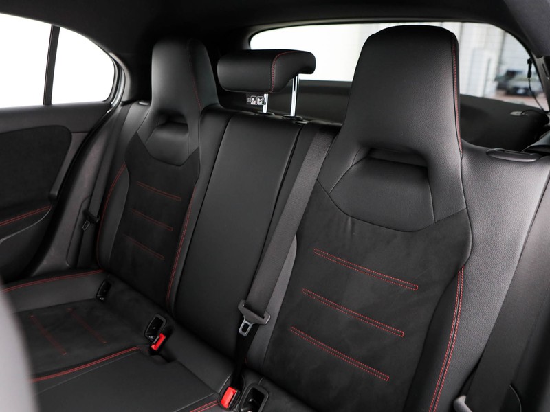 Mercedes Classe A 180 d premium auto diesel argento