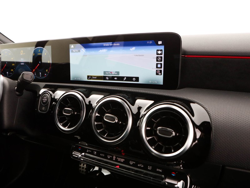 Mercedes Classe A 180 d premium auto diesel argento