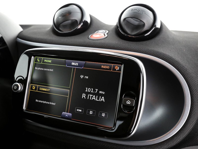 Smart Fortwo eq passion 4,6kw elettrica bianco