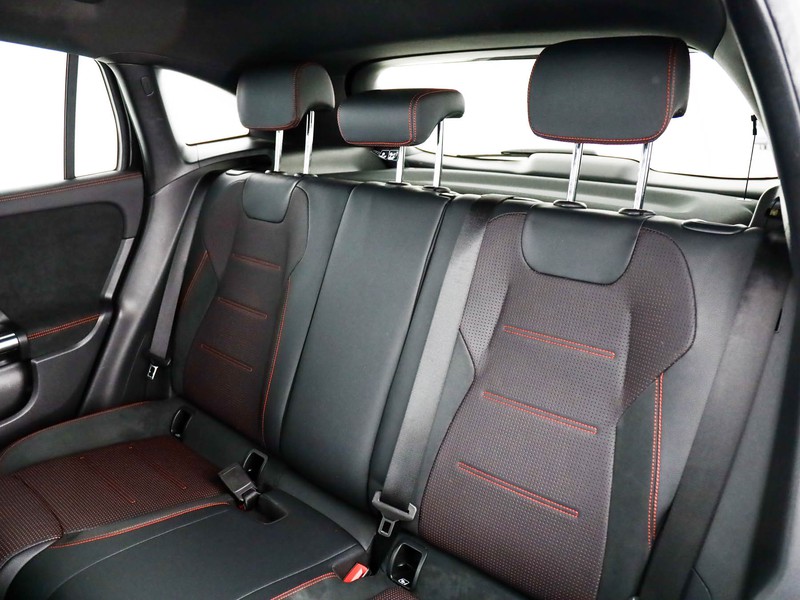 Mercedes GLA 250 e phev (eq-power) premium auto ibrido nero