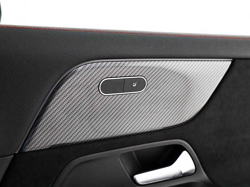 Mercedes GLA 250 e phev (eq-power) premium auto ibrido nero