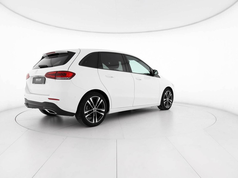 Mercedes Classe B 180 sport plus auto benzina bianco