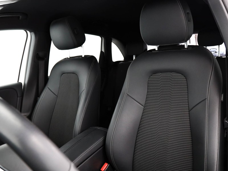 Mercedes Classe B 180 sport plus auto benzina bianco