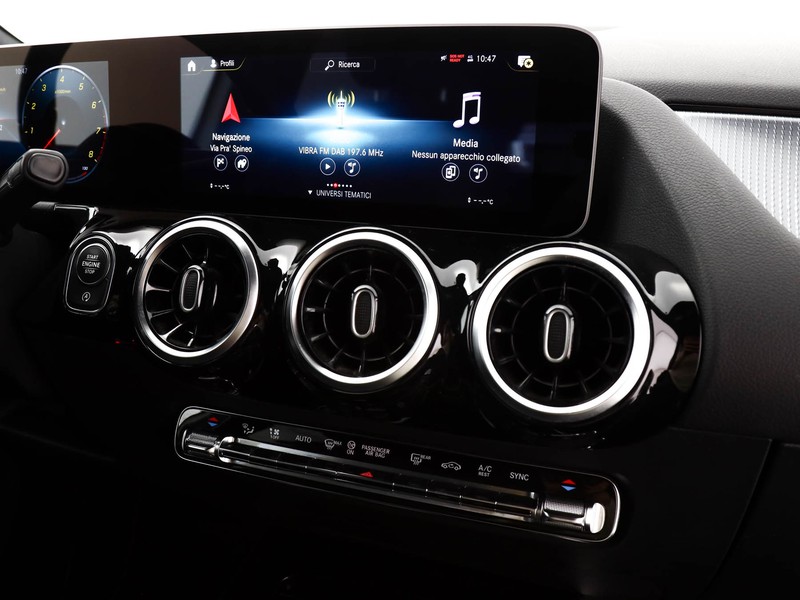 Mercedes Classe B 180 sport plus auto benzina bianco