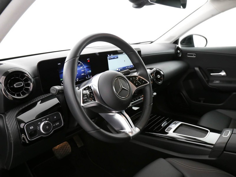 Mercedes Classe A 180 d advanced auto diesel nero
