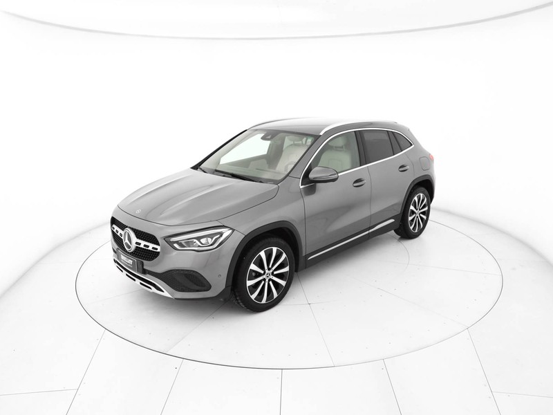 Mercedes GLA 200 d sport auto diesel grigio