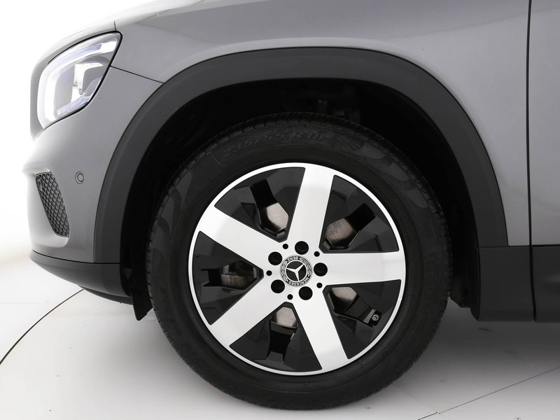 Mercedes GLB 200 sport plus auto benzina argento