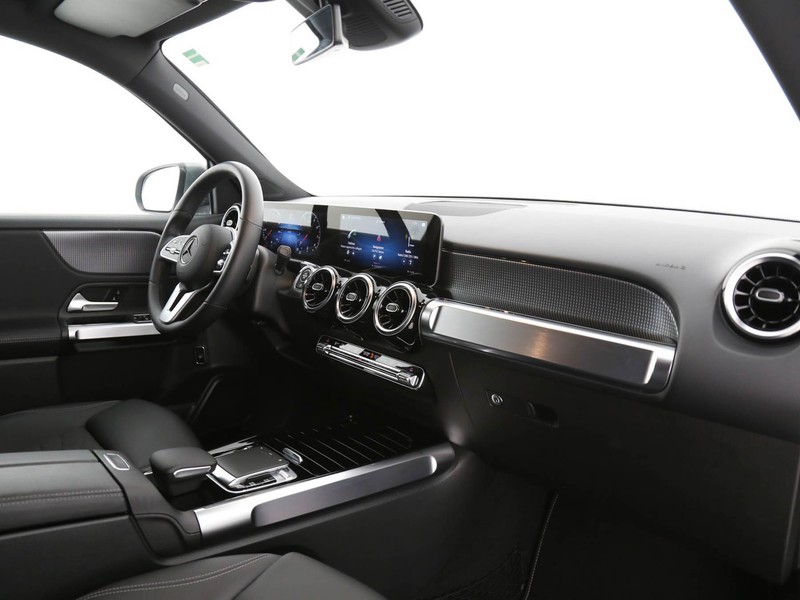 Mercedes GLB 200 sport plus auto benzina argento