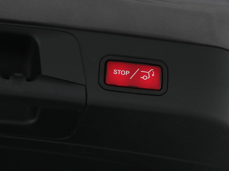 Mercedes GLB 200 sport plus auto benzina argento