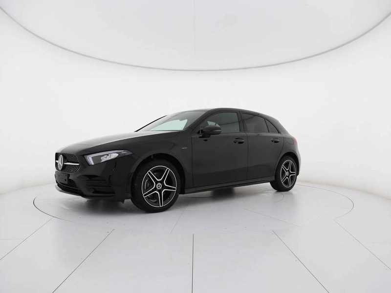 Mercedes Classe A 250 e phev (eq-power) premium plus edition auto ibrido nero