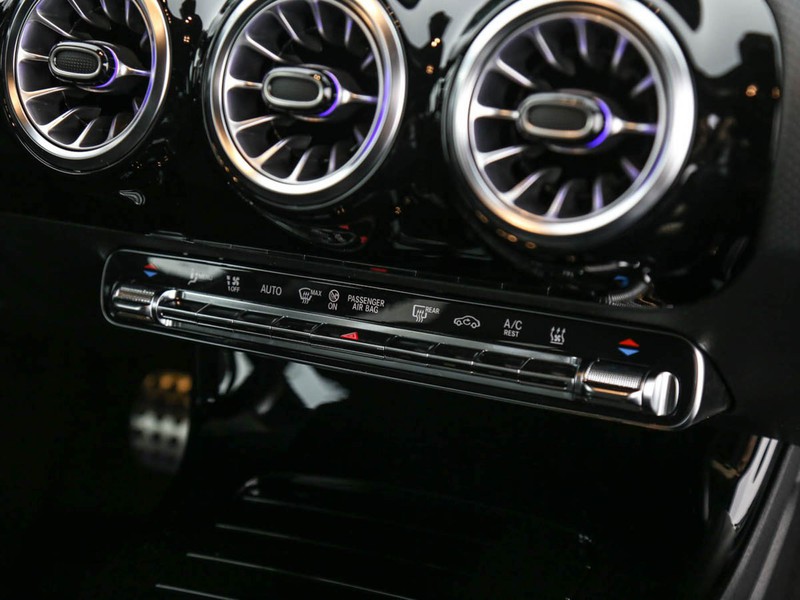 Mercedes Classe A 250 e phev (eq-power) premium plus edition auto ibrido nero