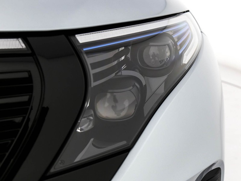 Mercedes EQC 400 sport edition 1886 4matic elettrica argento