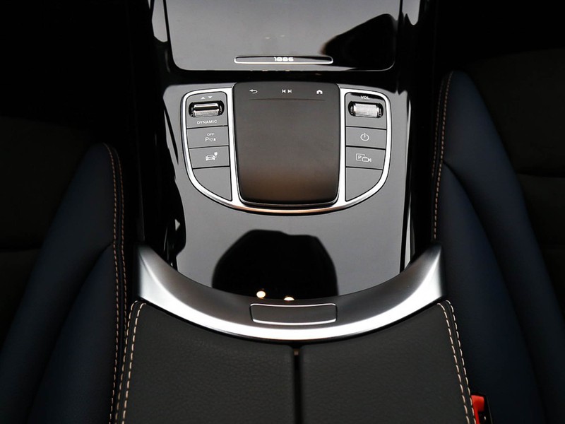 Mercedes EQC 400 sport edition 1886 4matic elettrica argento