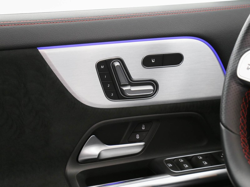 Mercedes GLA 250 e phev (eq-power) premium auto ibrido nero