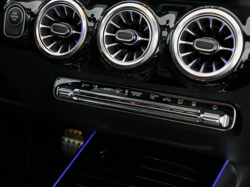 Mercedes GLA 250 e phev (eq-power) premium auto ibrido nero