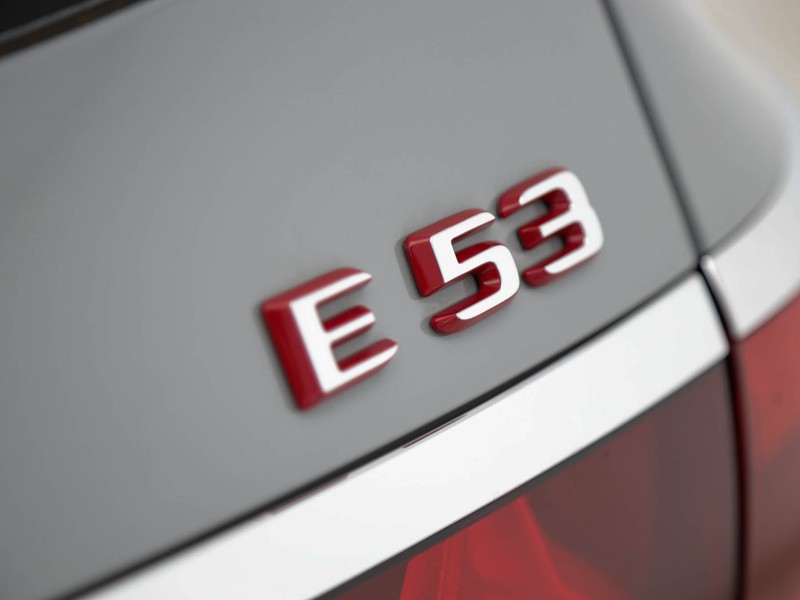 AMG Classe E SW E 53 HYBRID 4MATIC+ Station Wagon  grigio