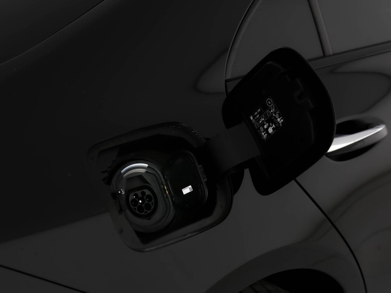 Mercedes CLA Coupè coupe 250 e phev amg line premium auto ibrido nero