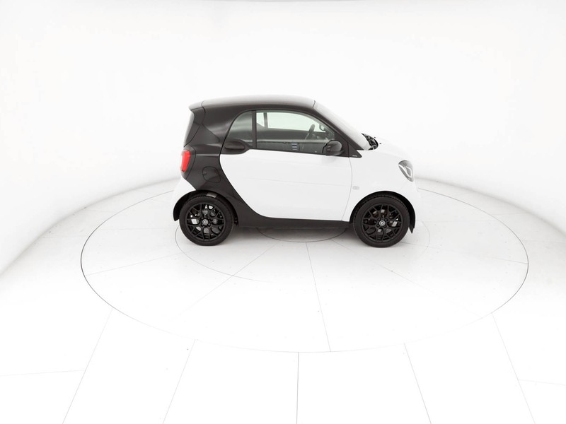 Smart Fortwo 70 1.0 twinamic Passion benzina bianco