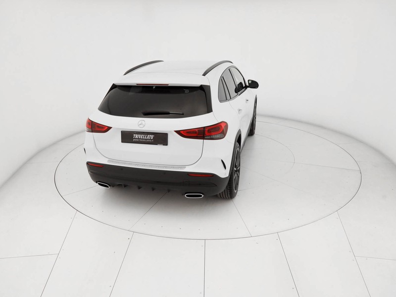 Mercedes GLA 200 d premium auto diesel bianco