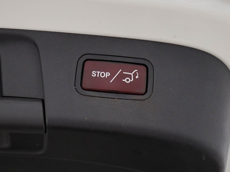 Mercedes GLA 200 d sport auto diesel bianco