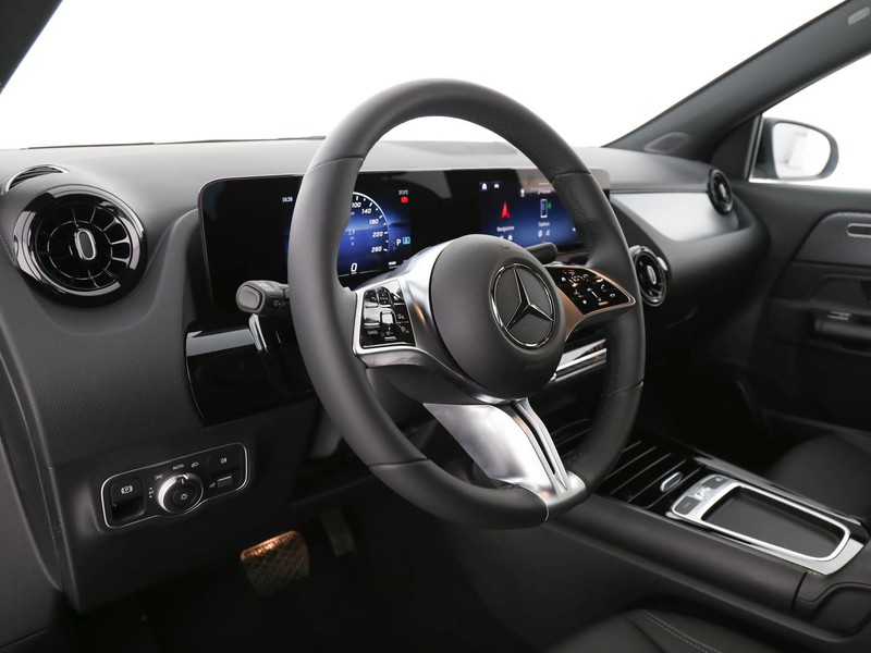 Mercedes GLA 180 Automatic benzina nero