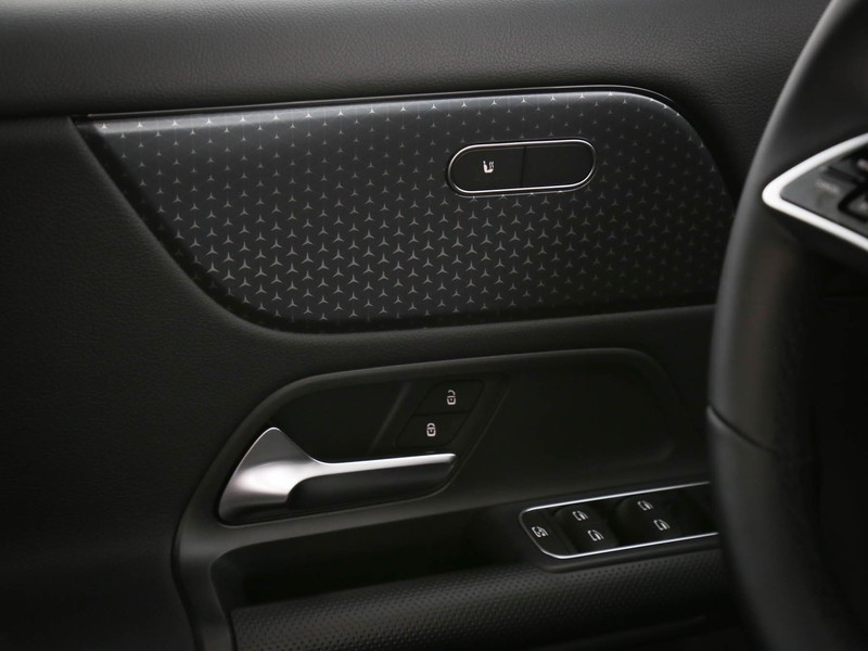 Mercedes GLA 180 Automatic benzina nero