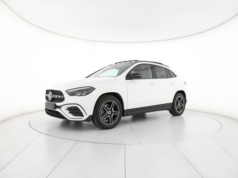 Mercedes GLA 180  d Automatic diesel bianco