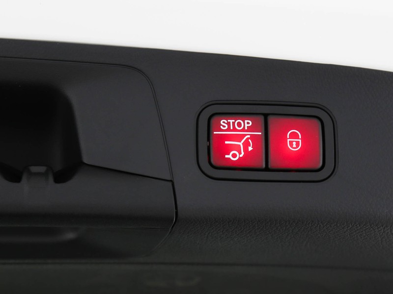 Mercedes GLA 180  d Automatic diesel bianco