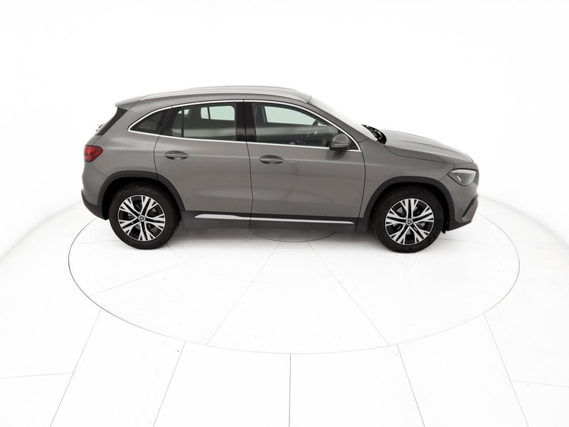 Mercedes GLA 180  d Automatic diesel grigio