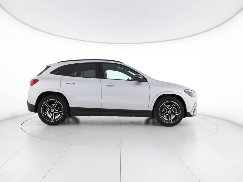 Mercedes GLA 200 d Automatic diesel argento