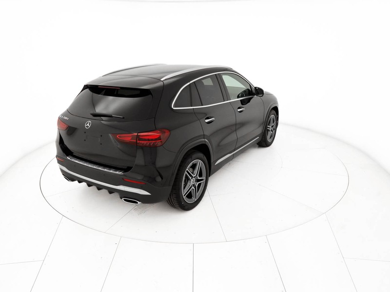Mercedes GLA 200 d Automatic diesel nero