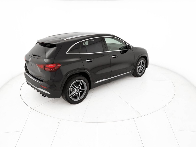 Mercedes GLA 200 d Automatic diesel nero